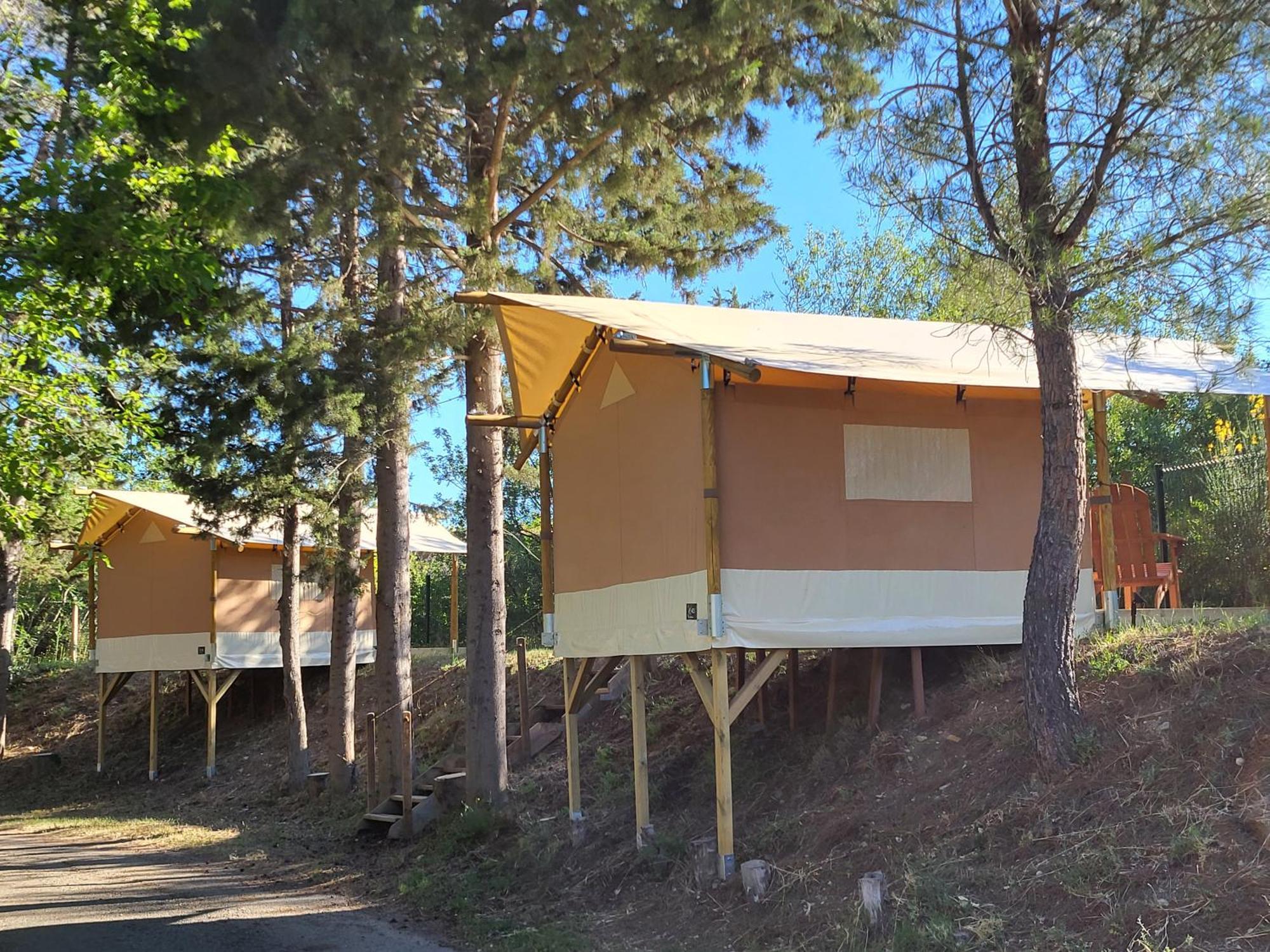 Camping Le Val De Cesse Mirepeisset Exterior photo